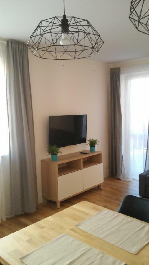 Apartament Jack Mielec Exteriör bild
